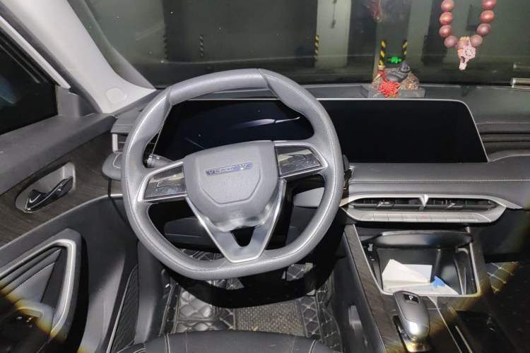 Used Venucia V 2021 260T Idol Edition Steering Wheel