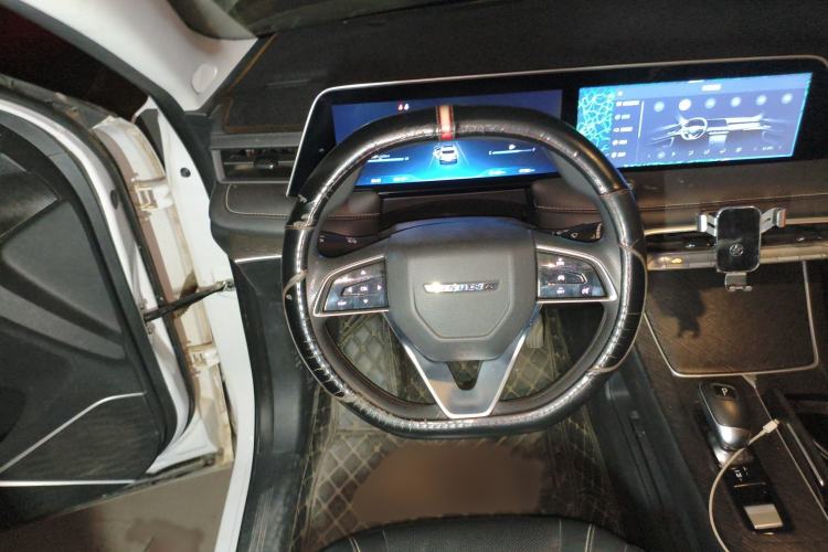 Used Venucia V 2021 260T Idol Edition Steering Wheel