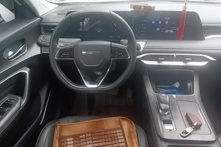 Used Venucia V 2021 260T Idol Edition Steering Wheel