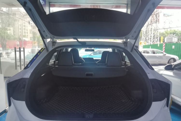 Used Venucia V 2021 260T Idol Edition Trunk