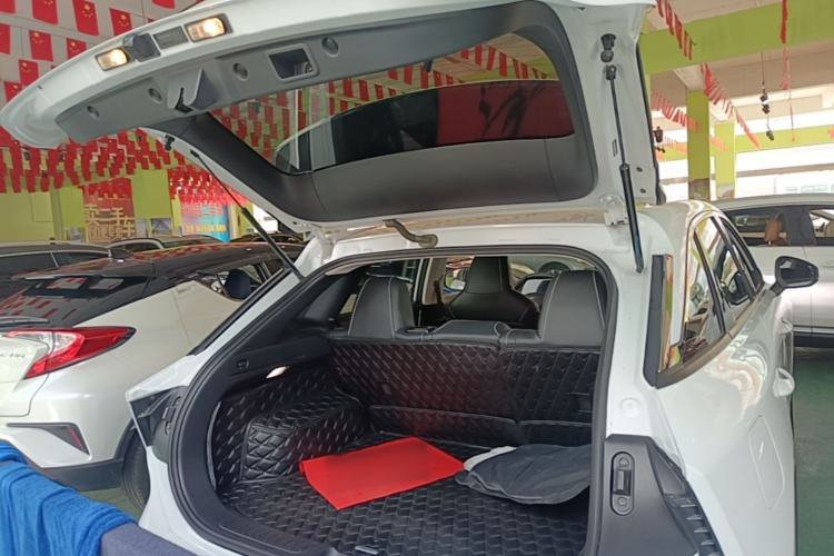 Used Venucia V 2021 260T Idol Edition Trunk