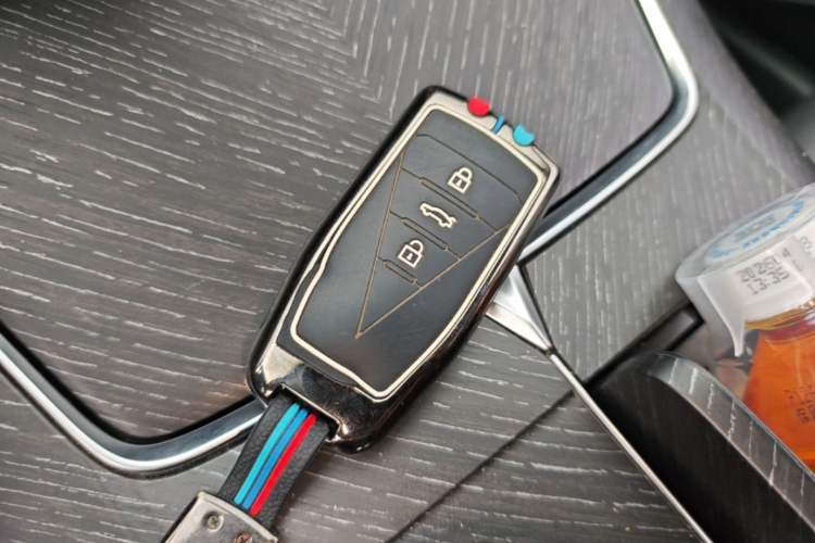 Used Venucia V 2021 260T Tianwang Edition Vehicle Key