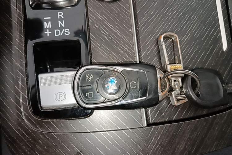 Used Venucia V 2021 260T Idol Edition Vehicle Key