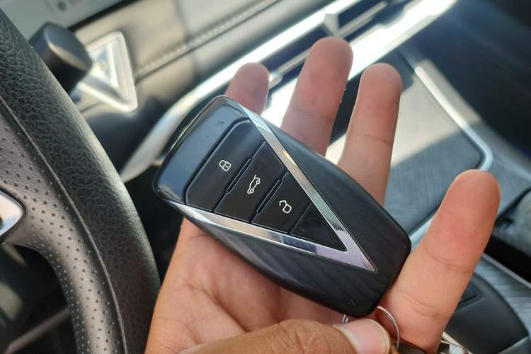 Used Venucia V 2021 260T Idol Edition Vehicle Key