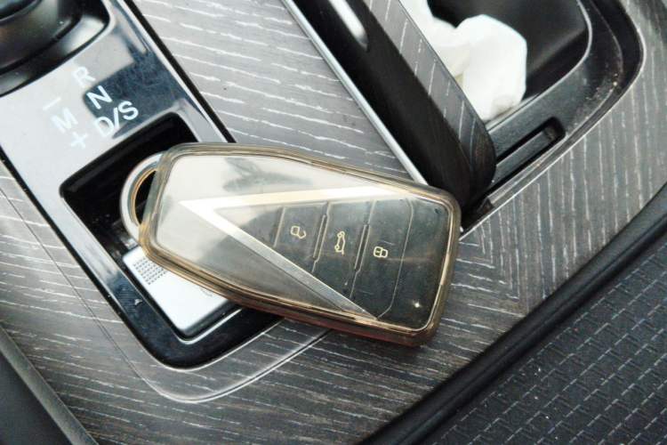 Used Venucia V 2021 260T Idol Edition Vehicle Key