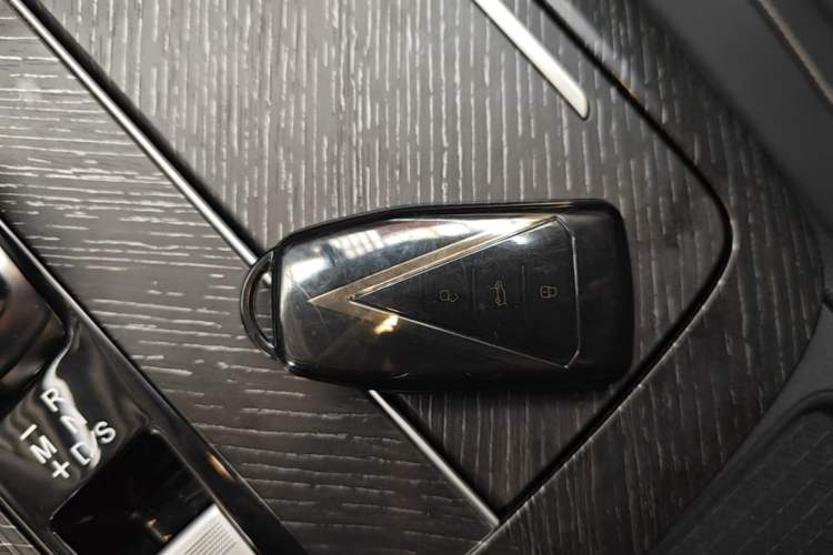 Used Venucia V 2021 260T Idol Edition Vehicle Key