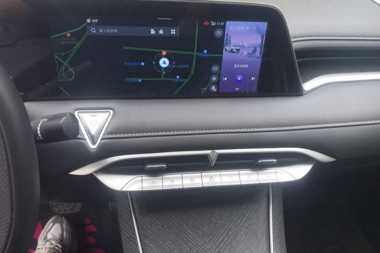 Used Venucia V 2022 260T Black Horse Edition · Idol Audio And AC Panel