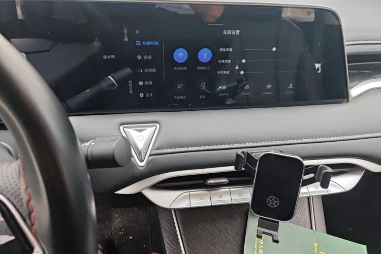 Used Venucia V 2022 260T Black Horse Edition · Idol Audio And AC Panel
