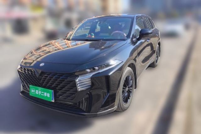 Used Venucia V 2022 260T Black Horse Edition · Idol
