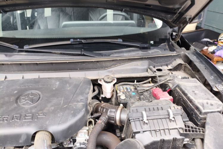 Used Venucia V 2022 260T Black Horse Edition · Idol Engine Bay Left