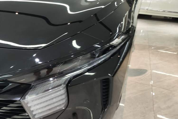 Used Venucia V 2022 260T Black Horse Edition · Idol Left Front Headlight