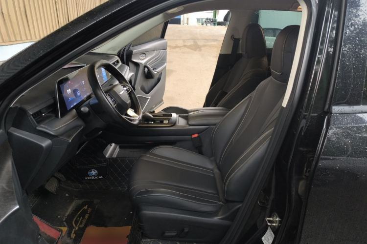 Used Venucia V 2022 260T Black Horse Edition · Idol Left Front Seat