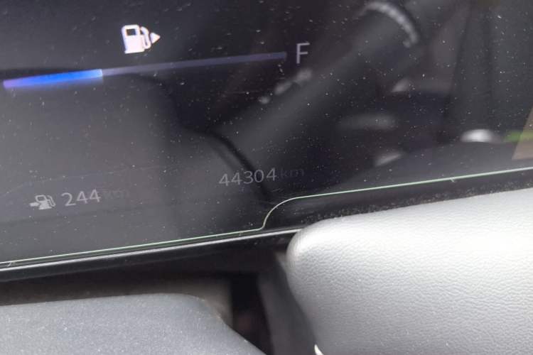Used Venucia V 2022 260T Black Horse Edition · King Odometer Close Up