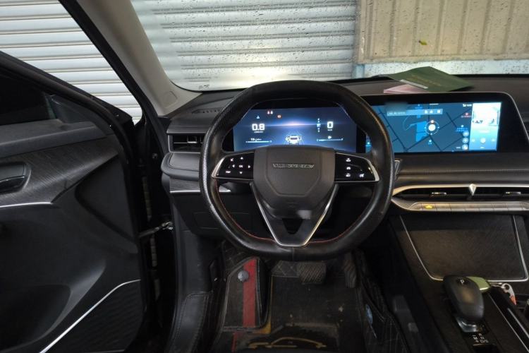 Used Venucia V 2022 260T Black Horse Edition · Idol Steering Wheel