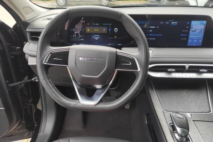 Used Venucia V 2022 260T Black Horse Edition · Idol Steering Wheel