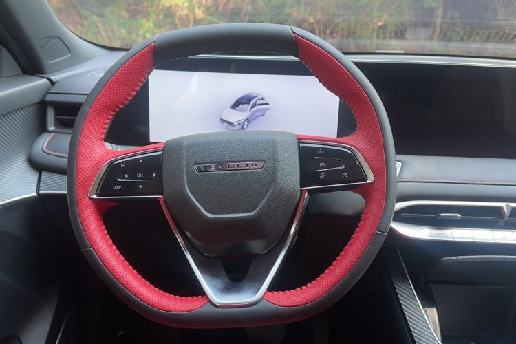 Used Venucia V 2022 260T Black Horse Edition · Idol Steering Wheel