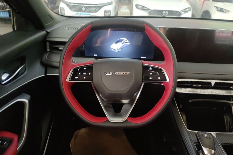 Used Venucia V 2022 260T Black Horse Edition · Idol Steering Wheel