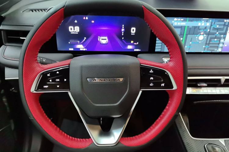 Used Venucia V 2022 260T Black Horse Edition · Idol Steering Wheel