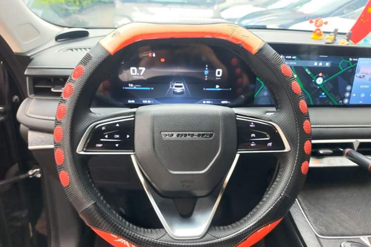 Used Venucia V 2022 260T Black Horse Edition · Idol Steering Wheel