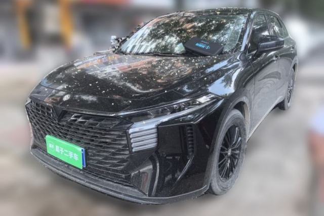 Used Venucia V 2022 260T Black Horse Edition · Idol