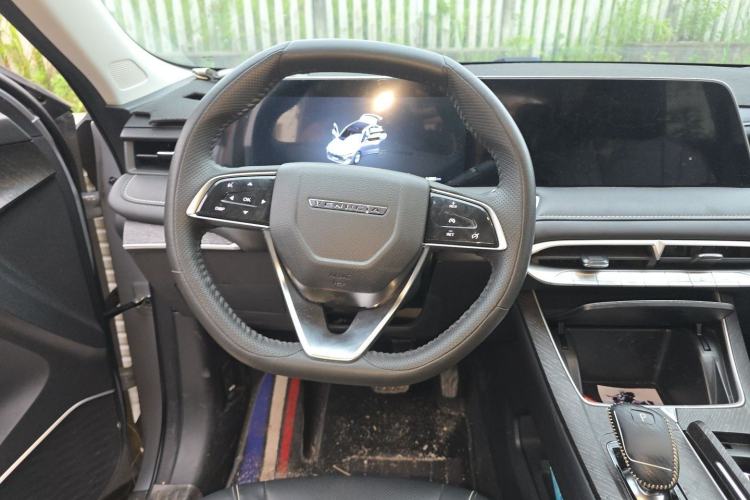 Used Venucia V 2022 260T Black Horse Edition · Idol Steering Wheel