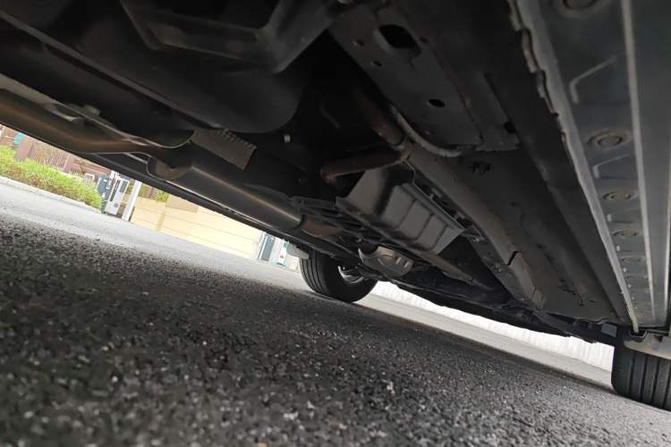 Used Venucia V 2023 260T Idol Edition Pro Chassis Rear Right