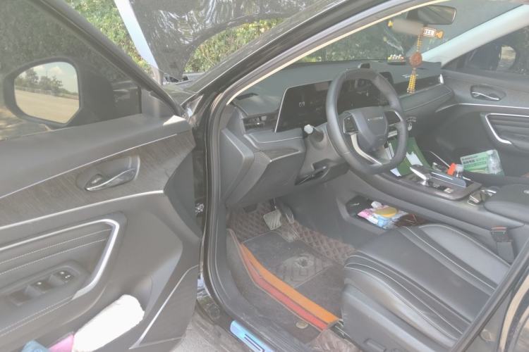 Used Venucia V 2023 260T Black Horse Edition Pro Driver Seat