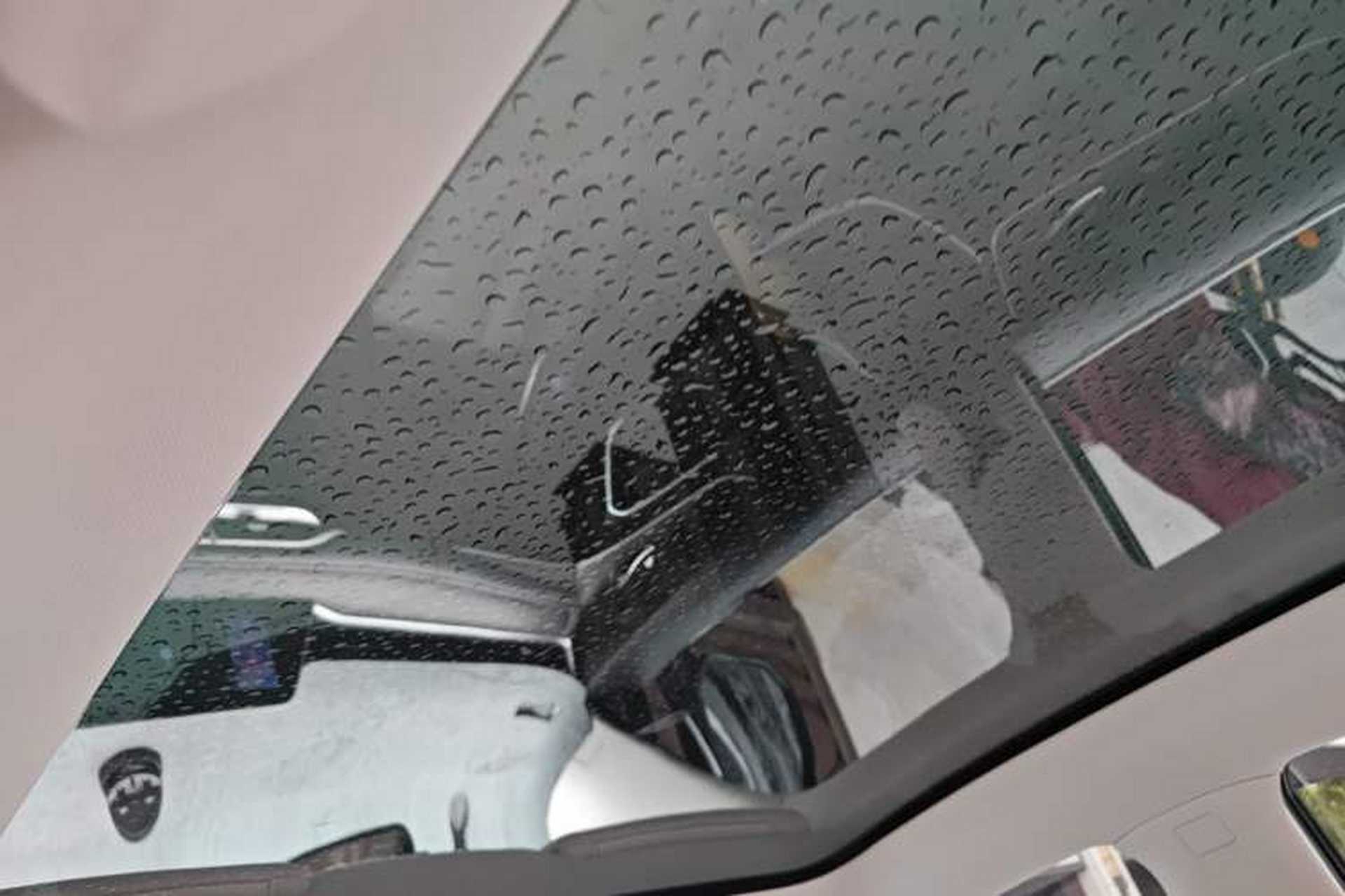 Used Venucia V 2023 260T Idol Edition Pro Headliner