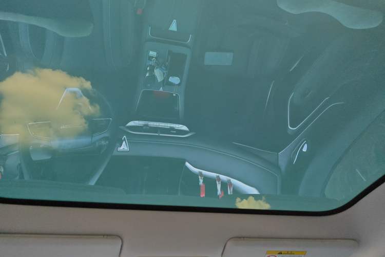 Used Venucia V 2023 260T Black Horse Edition Pro Headliner
