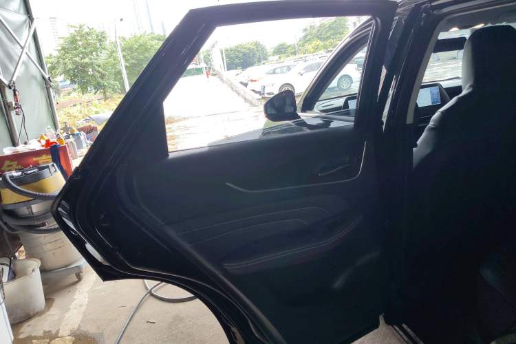 Used Venucia V 2023 260T Black Horse Edition Pro Left Rear Door Interior