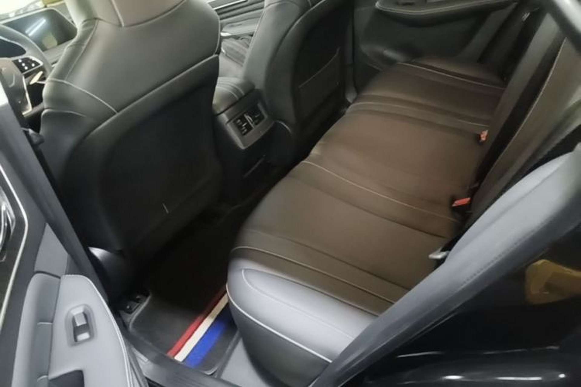 Used Venucia V 2023 260T Black Horse Edition Pro Left Rear Seat