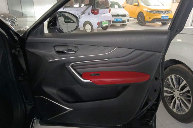 Used Venucia V 2023 260T Black Horse Edition Pro Right Front Door Interior