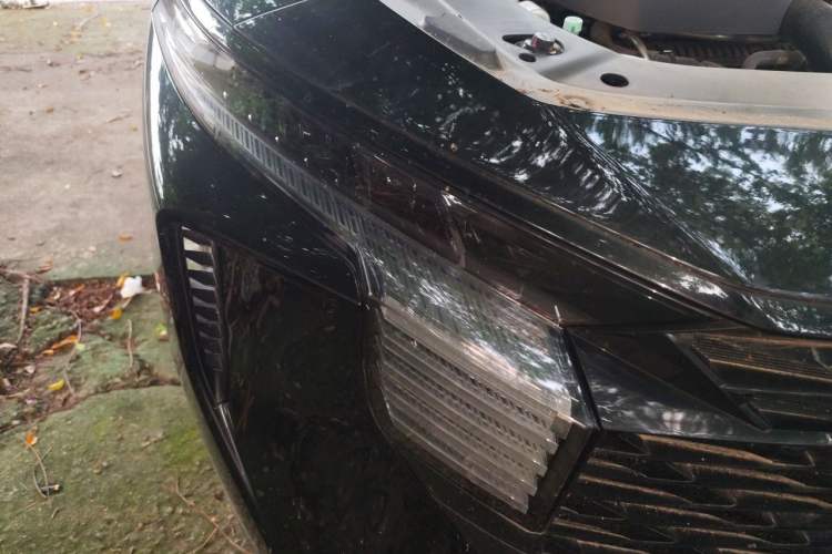 Used Venucia V 2023 260T Black Horse Edition Pro Right Front Headlight