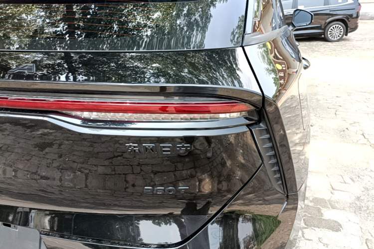 Used Venucia V 2023 260T Black Horse Edition Pro Right Rear Taillight
