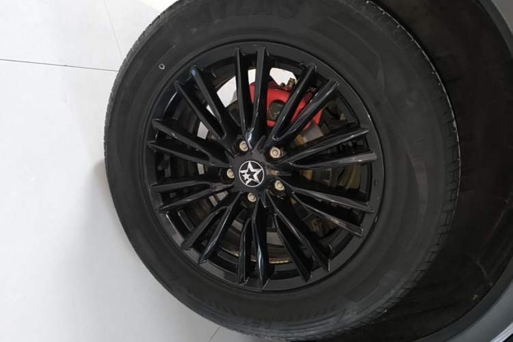 Used Venucia V 2023 260T Black Horse Edition Pro Right Rear Wheel Hub
