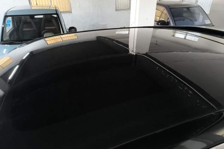 Used Venucia V 2023 260T Black Horse Edition Pro Roof