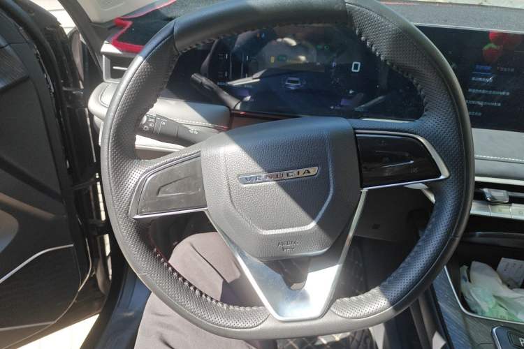 Used Venucia V 2023 260T Idol Edition Pro Steering Wheel