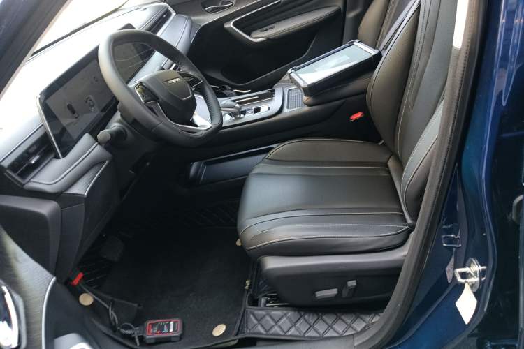Used Venucia V 2023 260T Idol Edition Pro Left Front Seat