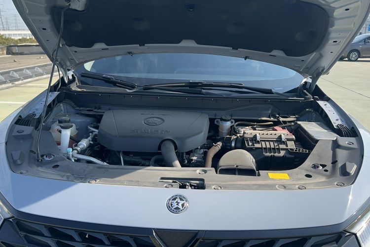 Used Venucia V 2023 260T Idol Edition Pro Engine Bay