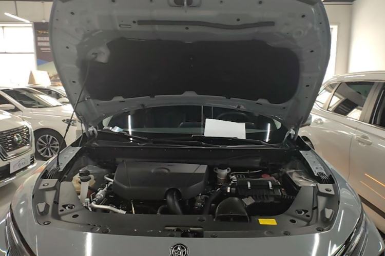 Used Venucia V 2023 260T Idol Edition Pro Engine Bay