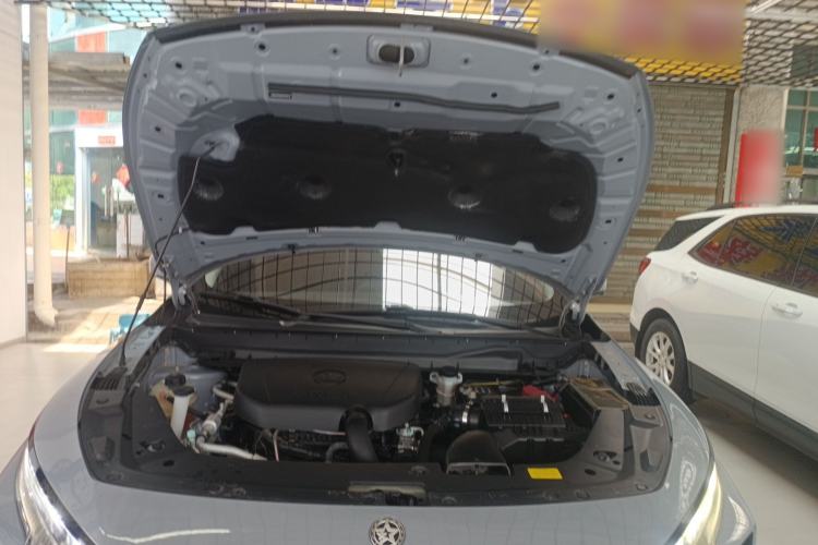 Used Venucia V 2023 260T Idol Edition Pro Engine Bay