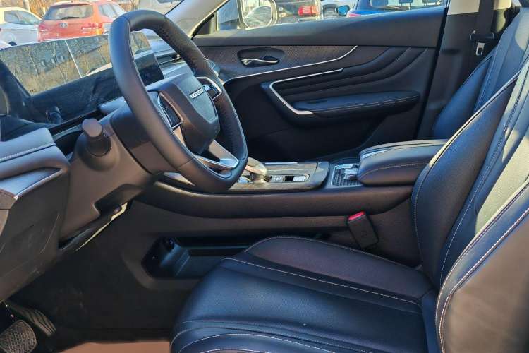 Used Venucia V 2023 260T Idol Edition Pro Interior 2