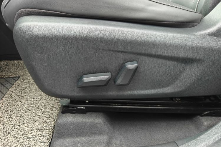 Used Venucia V 2023 260T Idol Edition Pro Interior 5