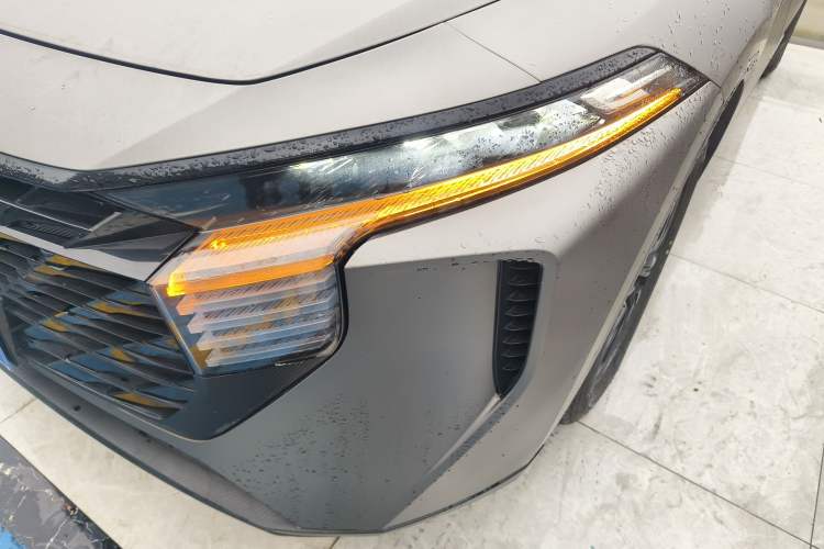 Used Venucia V 2023 260T Idol Edition Pro Left Front Headlight