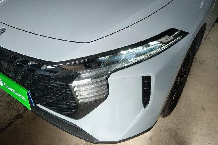 Used Venucia V 2023 260T Idol Edition Pro Left Front Headlight