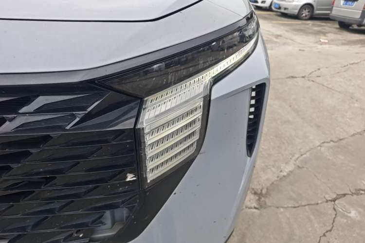 Used Venucia V 2023 260T Idol Edition Pro Left Front Headlight