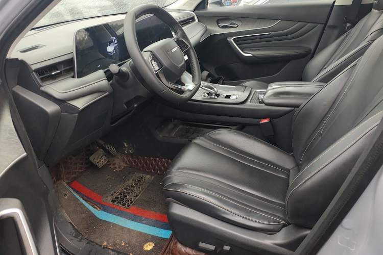 Used Venucia V 2023 260T Idol Edition Pro Left Front Seat
