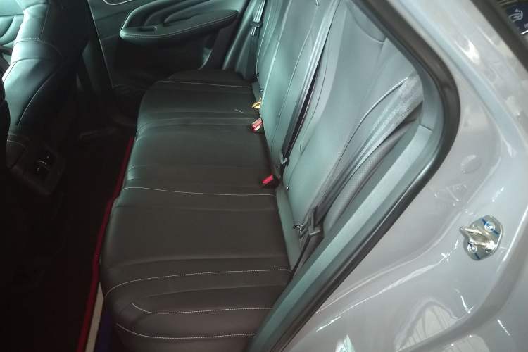 Used Venucia V 2023 260T Idol Edition Pro Left Rear Seat
