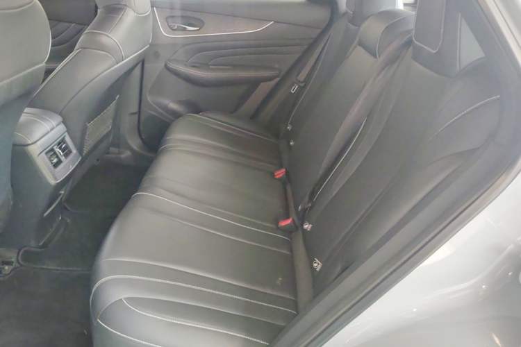 Used Venucia V 2023 260T Idol Edition Pro Left Rear Seat