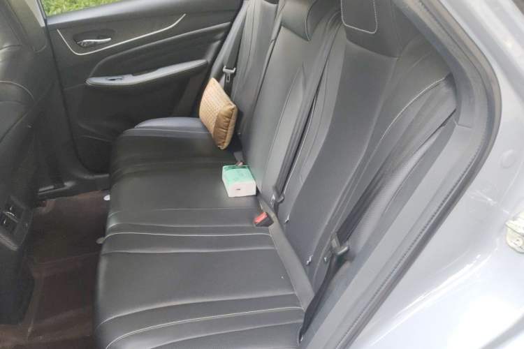 Used Venucia V 2023 260T Idol Edition Pro Left Rear Seat